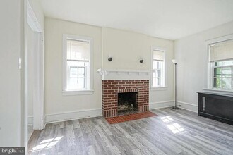 210 E Maple Ave in Merchantville, NJ - Building Photo - Building Photo