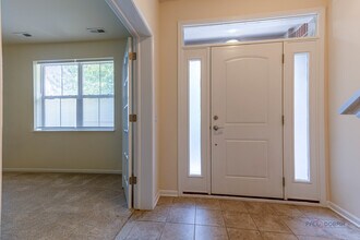 405 Alpine Springs Dr in Vernon Hills, IL - Building Photo - Building Photo