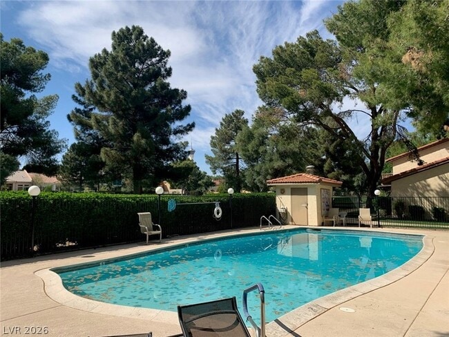 698 Tam O Shanter in Las Vegas, NV - Building Photo - Building Photo
