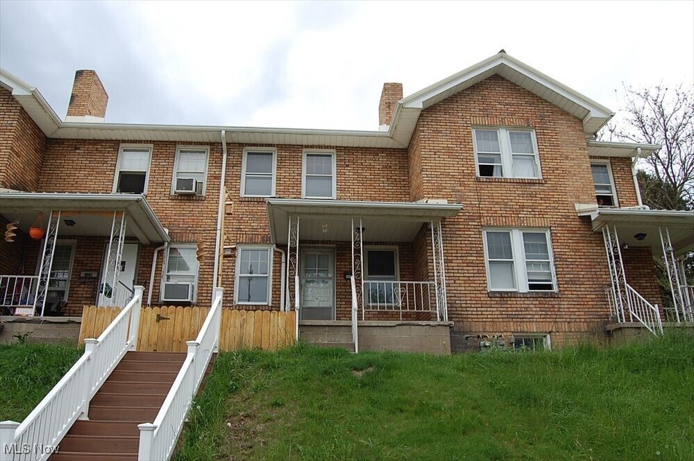 127 George St in Mingo Junction, OH - Building Photo
