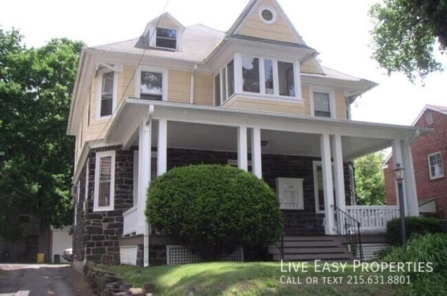109 Iona Ave in Narberth, PA - Building Photo - Building Photo