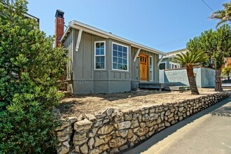 512 24th St in Manhattan Beach, CA - Building Photo - Building Photo