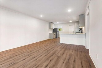 1135 Woodland Ave NE in Atlanta, GA - Building Photo - Building Photo