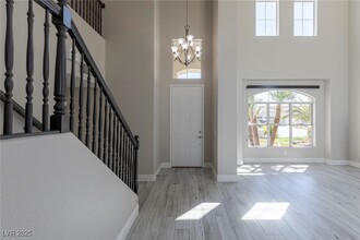 2510 Putting Green Dr in Henderson, NV - Building Photo - Building Photo