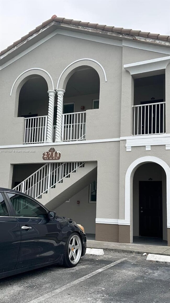 property at 2711 SE 16th Ave