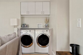 229 Hurley St, Unit 1 in Cambridge, MA - Building Photo - Building Photo