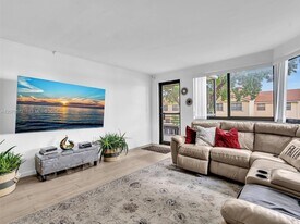 20840 San Simeon Way in Miami, FL - Building Photo