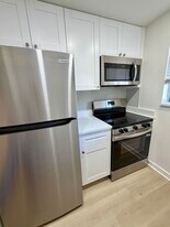 306 E Ocean Ave, Unit 209 in Boynton Beach, FL - Building Photo