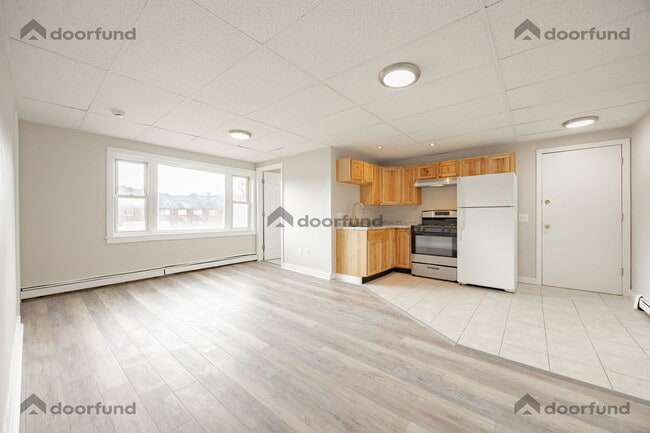 property at 4 Balloon Landing