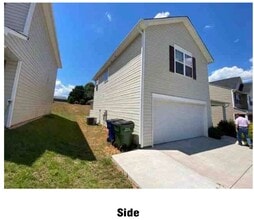 121 Kutter Dr in Elon, NC - Building Photo - Building Photo