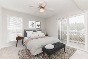 Hampton Point in Silver Spring, MD - Building Photo