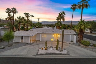 38951 Bel Air Dr in Cathedral City, CA - Building Photo
