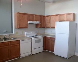 Taylor Lofts in South Boston, VA - Building Photo - Interior Photo