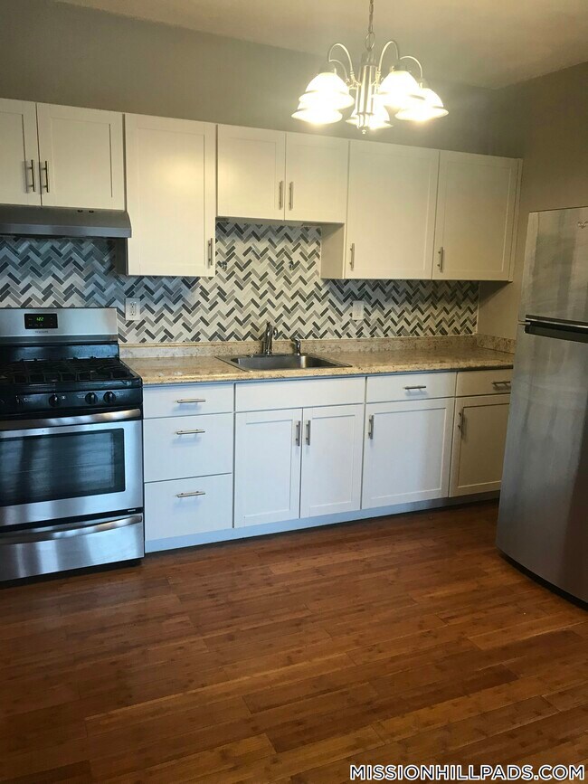 property at 338 Warren St
