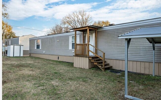 property at 114 Osage Dr