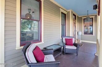 44 Ocean Pathway in Ocean Grove, NJ - Building Photo - Building Photo