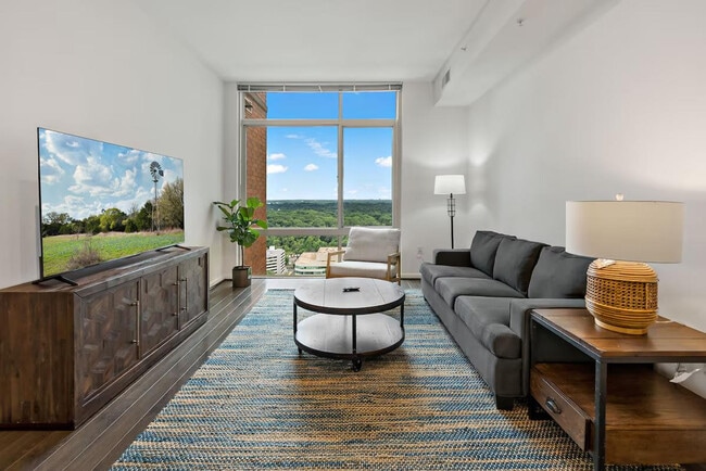 property at 1720 Saic Dr