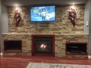 13-13 Floral Ave, Unit 1 in Fair Lawn, NJ - Foto de edificio - Building Photo