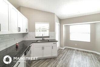 1619 Geranium Ave in North Port, FL - Building Photo - Building Photo