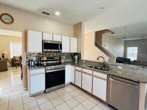 439 Bloomingdale Dr in Davenport, FL - Building Photo - Building Photo