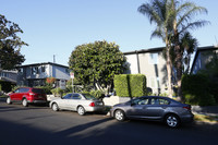 Santorini Villas in Sherman Oaks, CA - Foto de edificio - Building Photo