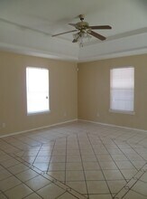 1014 Stonehaven Blvd, Unit 3 in Edinburg, TX - Building Photo - Building Photo
