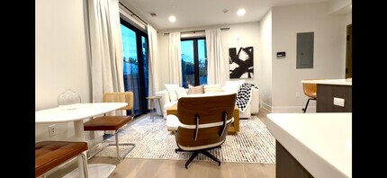 3934 14th St NW, Unit 102 in Washington, DC - Building Photo - Building Photo