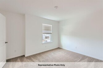 3961 Prairie Crk in New Braunfels, TX - Building Photo - Building Photo