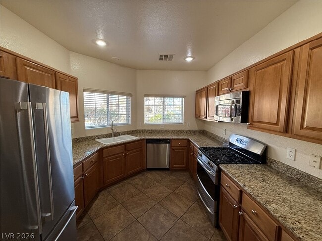 5073 Tunnel Falls Dr in Las Vegas, NV - Building Photo - Building Photo