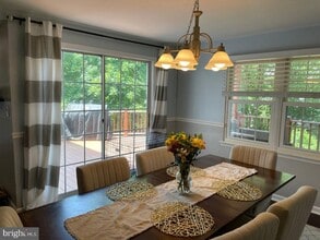 946 Aqua Ct in Annapolis, MD - Building Photo - Building Photo