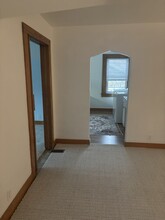 554 Eastern Pky, Unit #2 in Louisville, KY - Foto de edificio - Building Photo