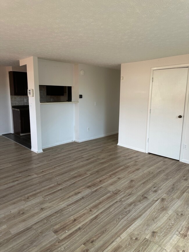 property at 2448 Burgandy Ln