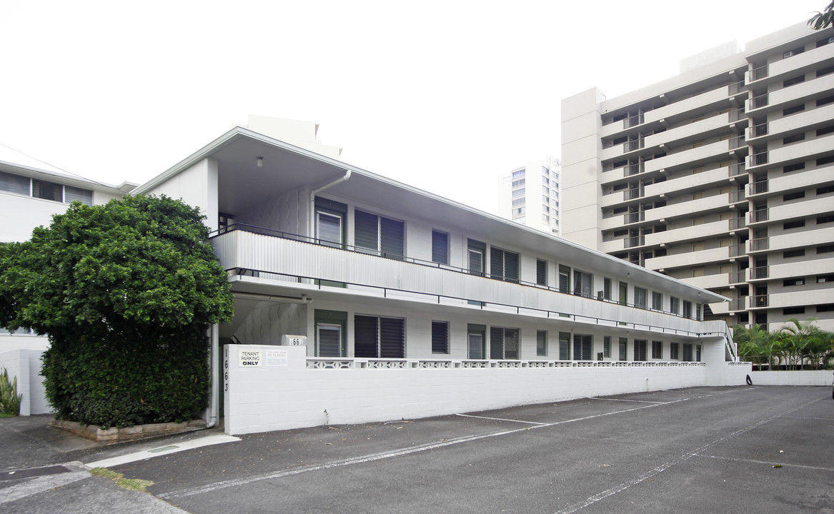 1663 Liholiho St in Honolulu, HI - Foto de edificio