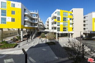 2929 Pennsylvania Ave in Santa Monica, CA - Building Photo