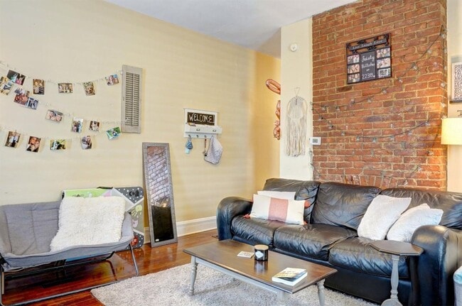 2238 Victor St in Cincinnati, OH - Building Photo - Building Photo