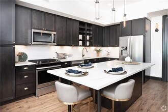 402 Guadalupe St in Austin, TX - Foto de edificio - Building Photo