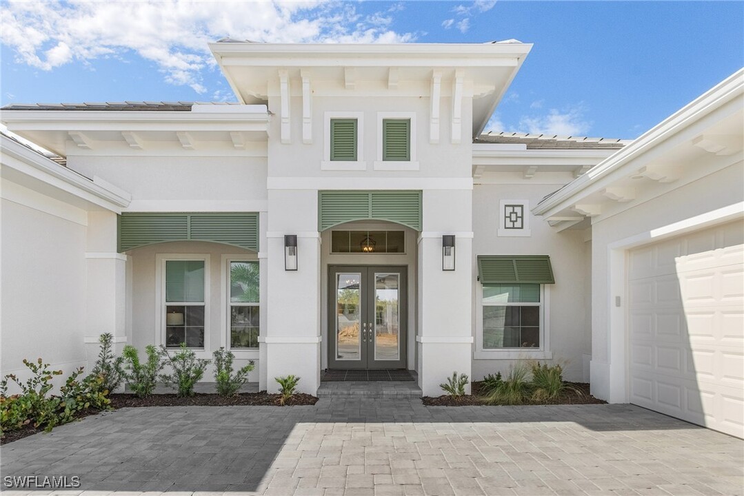 14250 Galley Ct in Naples, FL - Building Photo