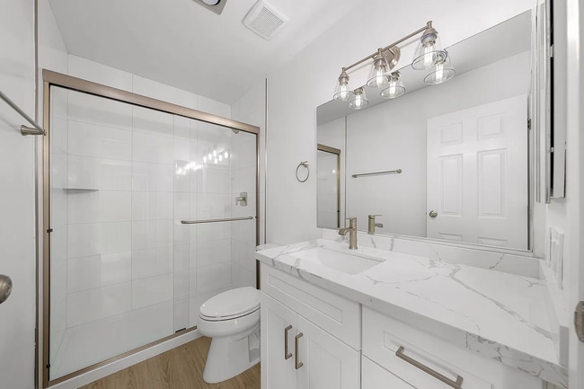 1025 W University Ave in San Diego, CA - Building Photo - Building Photo