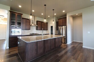 396 Columbia Park Trail in Richland, WA - Building Photo - Building Photo