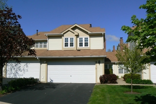 40 Sarahs Grove Ln