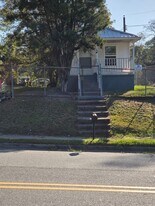 315 S Seale Rd in Phenix City, AL - Building Photo