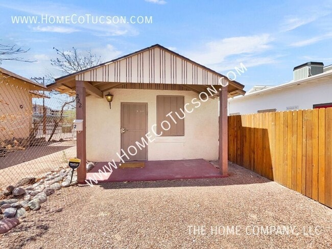 property at 222 E 4th St