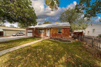 1410 Hall Ave in Grand Junction, CO - Building Photo - Building Photo