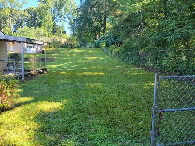355 Hicks Dr SE in Marietta, GA - Building Photo - Building Photo