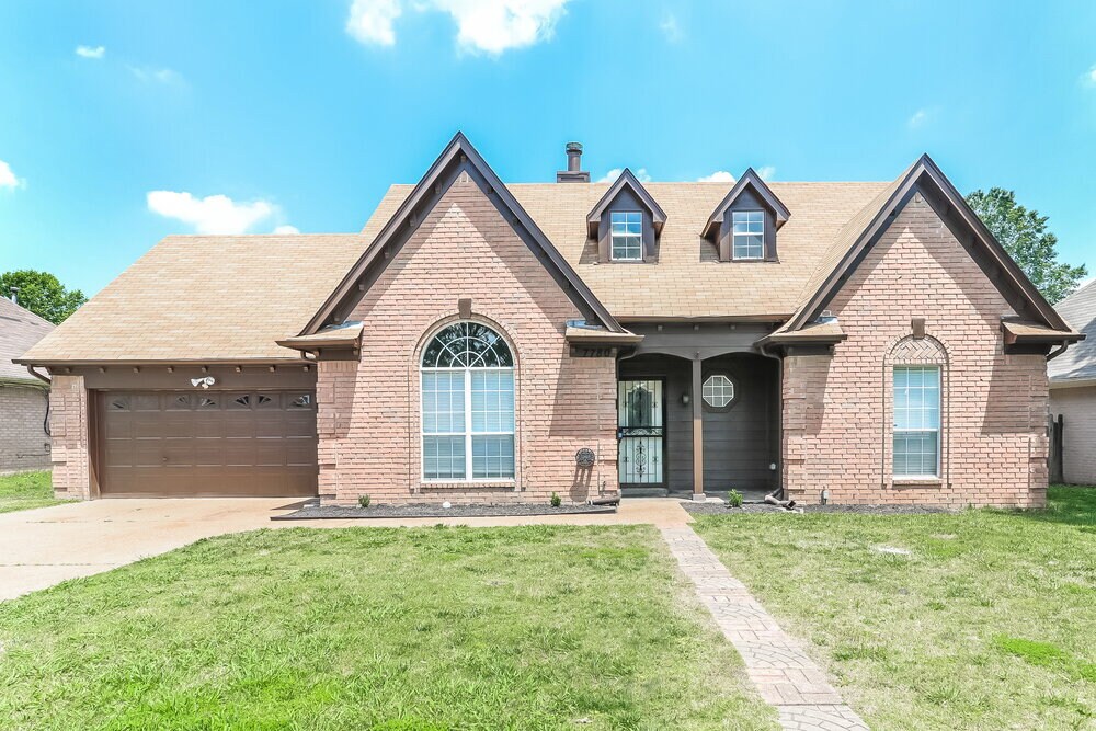 7780 Meadow Vale Dr in Memphis, TN - Building Photo