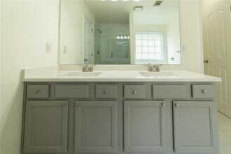 2070 Cabela Dr in Buford, GA - Building Photo - Building Photo