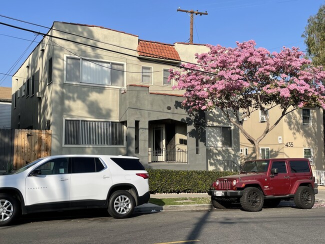 445 W 11th St, Unit #445 in Long Beach, CA - Building Photo - Building Photo