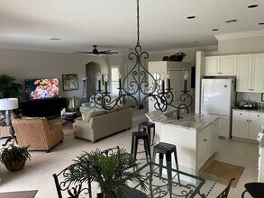 9315 E Maiden Ct in Vero Beach, FL - Building Photo - Building Photo