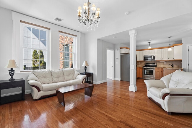 property at 576 Chapel St