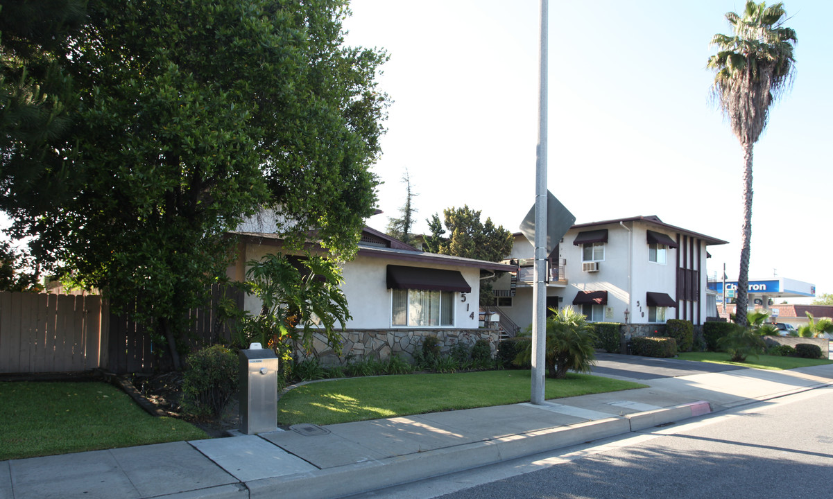 510-514 N Santa Anita Ave in Arcadia, CA - Foto de edificio